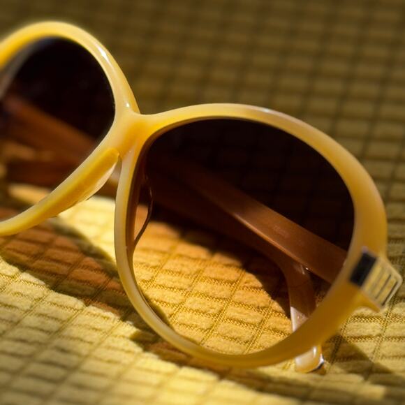 Chloé CE605S 799 Sunglasses|Oversized Round Yellow Brown Gradient Italy NWOT - Picture 11 of 13